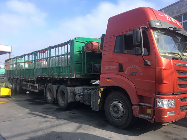 30噸鋼筋套筒今天已經發(fā)貨